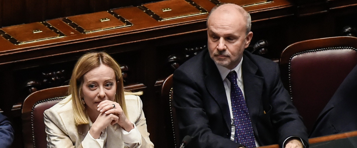 Ministro della Salute durante una seduta parlamentare
