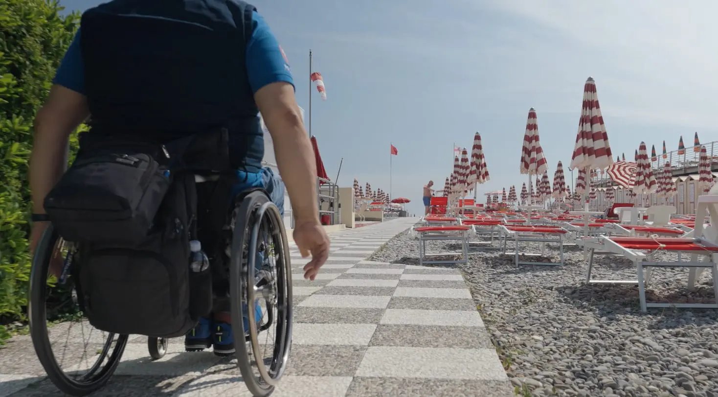 L’accessibilità delle spiagge è un diritto, non un servizio: il Garante lo chiarisce