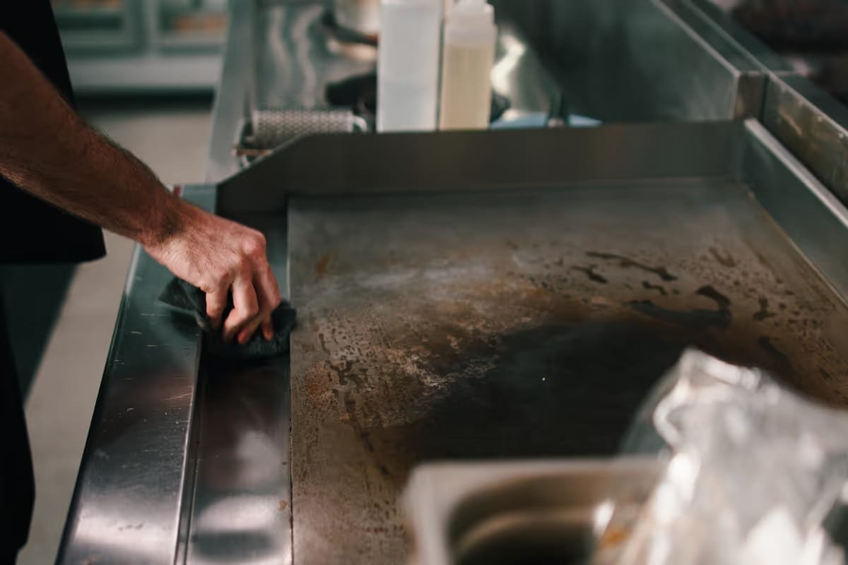La pulizia diventa un pilastro della sicurezza alimentare e della reputazione dei ristoranti