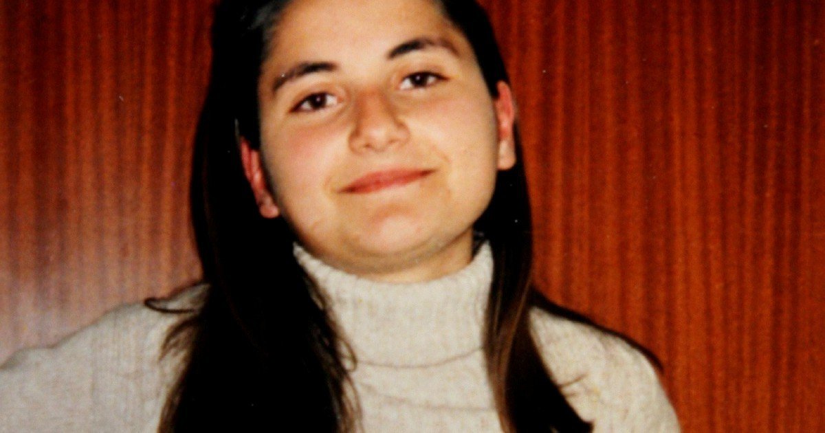 Elisa Claps, nuovi dettagli sull’omicidio: depistaggi, biglietti anonimi e l’incontro del parroco con una 18enne alle terme