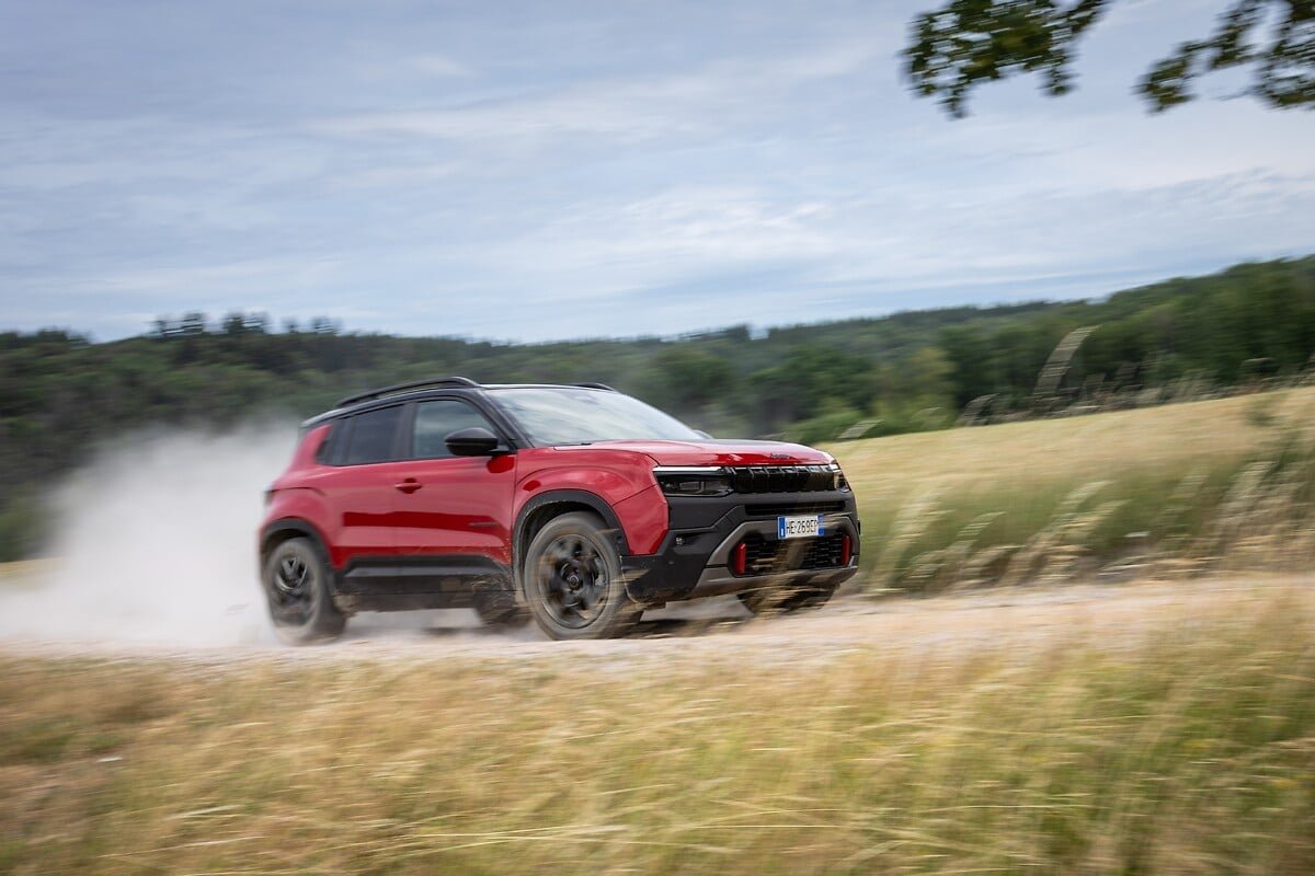 Nuova Jeep Avenger in mostra a settembre: test drive e promozione a interessi zero