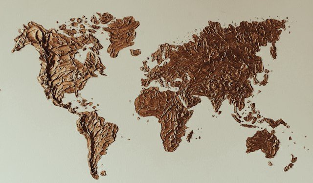 Il mondo si frammenta: più potenze, meno regole condivise