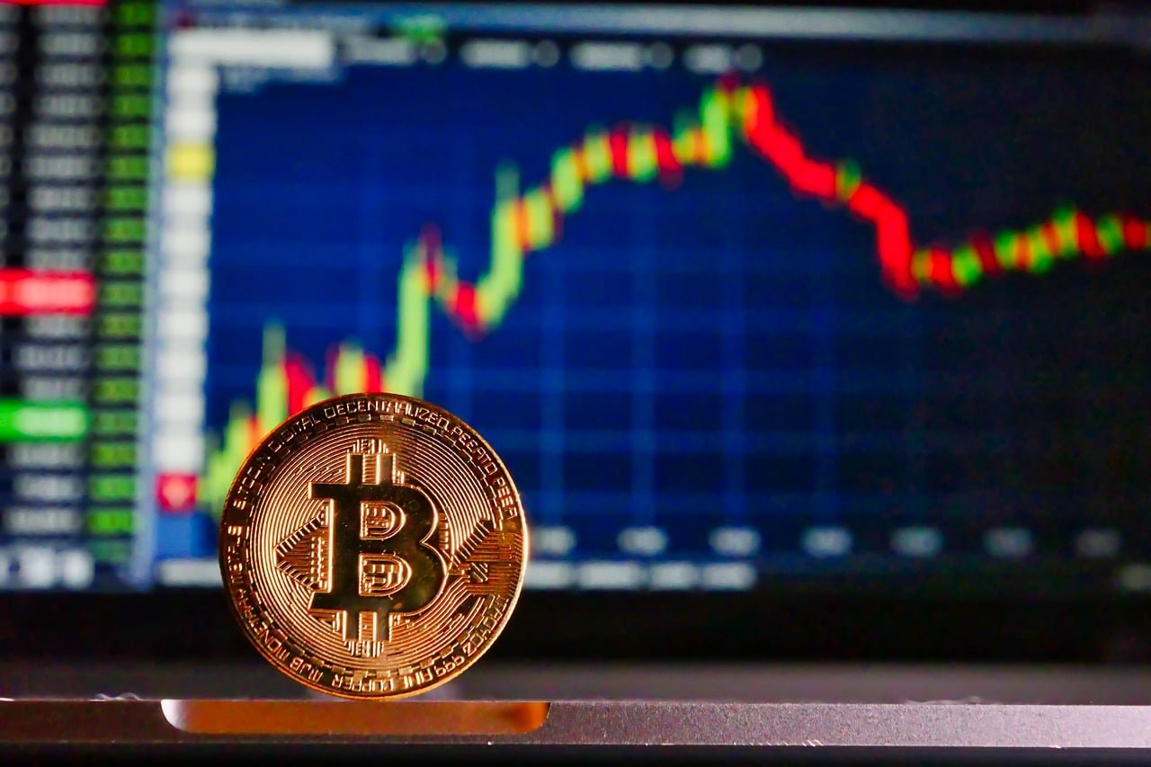Differenze fiscali tra detenzione diretta e ETP su Bitcoin, cosa conviene?