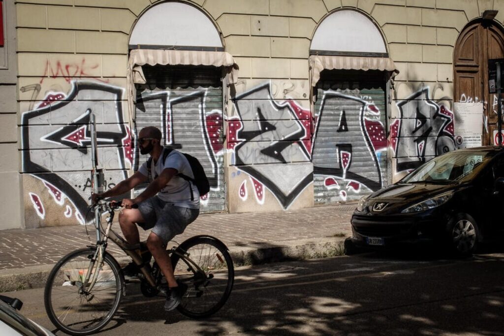 Bar sotto casa in fuga: il calo di 24mila locali e 7,2 miliardi in sei anni