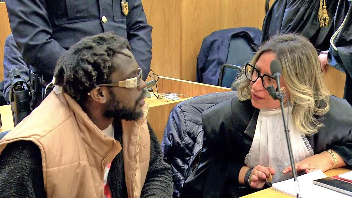 Moussa Sangare, ergastolo per l’omicidio di Sharon Verzeni. La famiglia: nessun pentimento