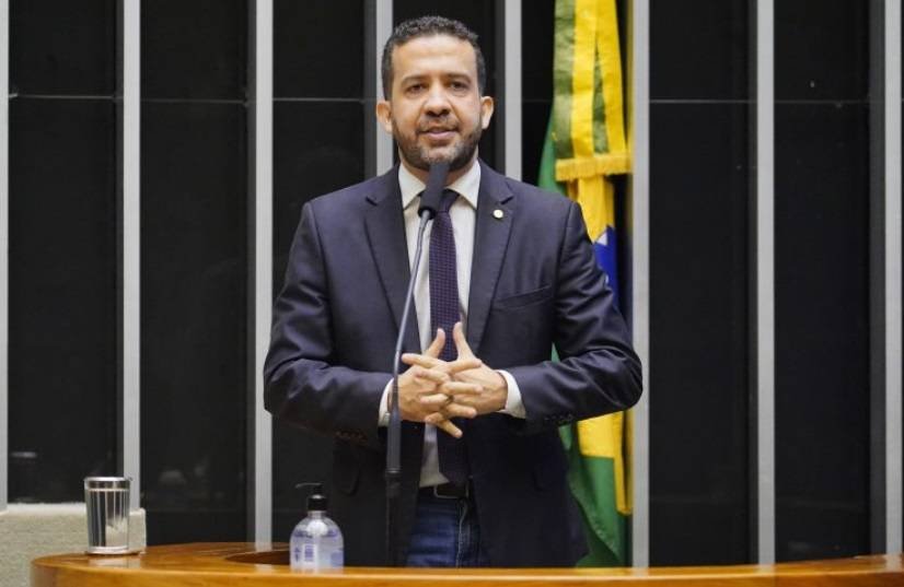 Campanha de Flávio apresenta novo relatório ao TSE sobre canal ‘Exército do Lula’