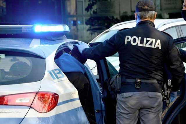 San Pelino, due magrebini arrestati con oltre 20mila euro in contanti e sostanza stupefacente