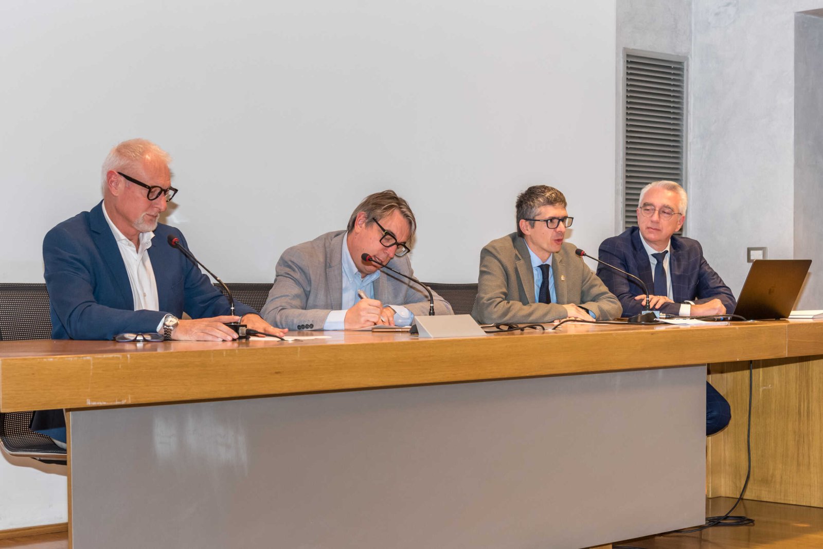 Sinergia tra Silea e Lario Reti Holding, a Lecco cresce il consenso per un futuro condiviso