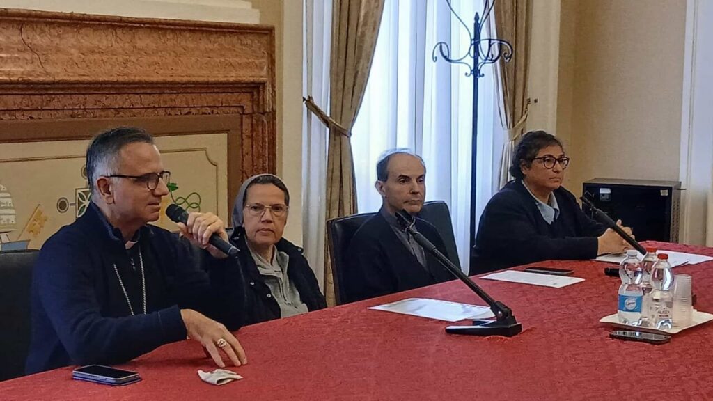 Comune e Arcidiocesi di Modena rinnovano accordo per contrasto alla povertà con 80mila euro all’anno